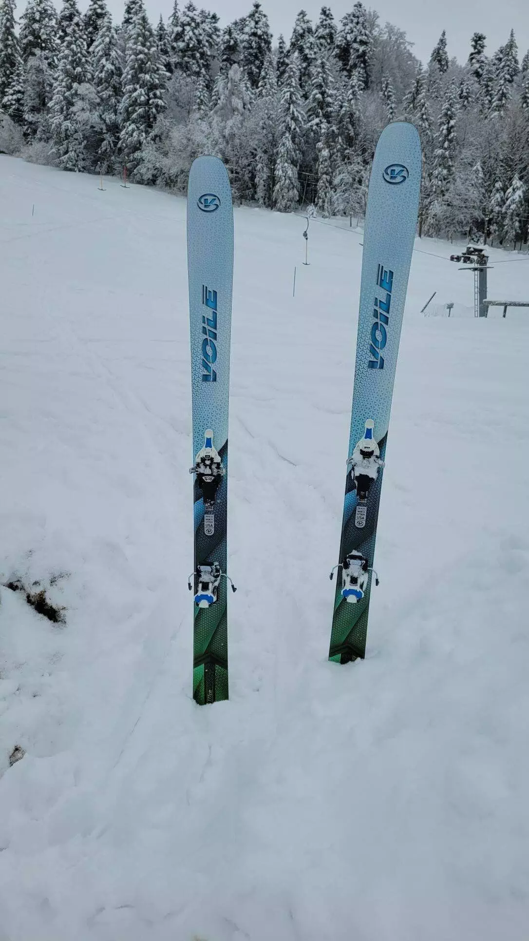 What is Yo-Yo Skiing? (with pictures)